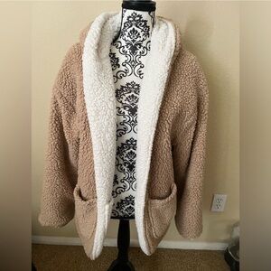 Reversible Oversized Teddy Sherpa Coat size L/XL